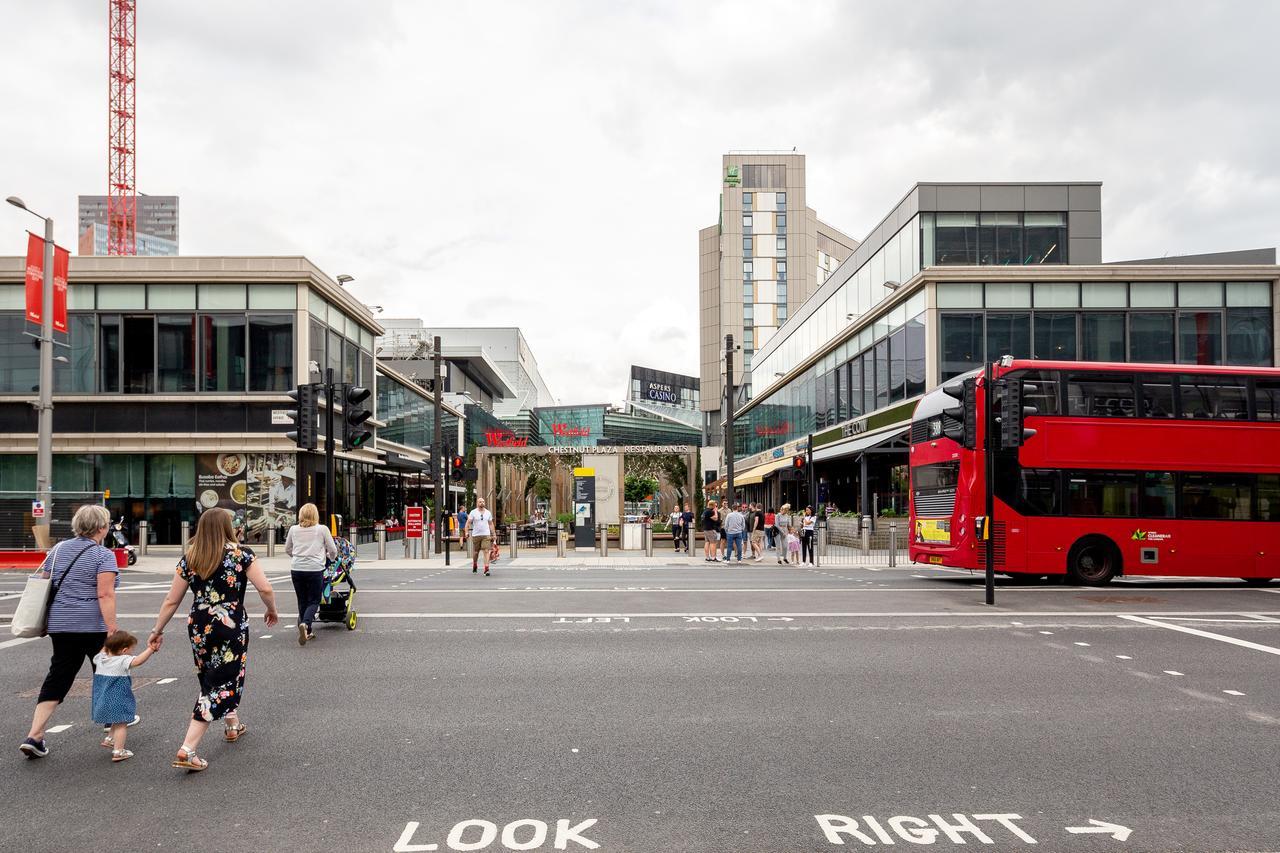 Luxury Stratford Apartment Londres Exterior foto